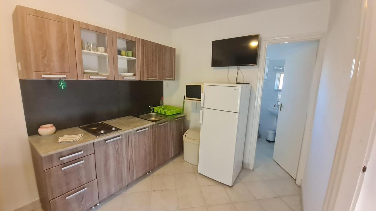 Yellow Sun 2 Apartman Siófok Exterior foto