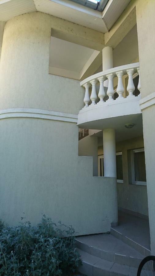 Yellow Sun 2 Apartman Siófok Exterior foto